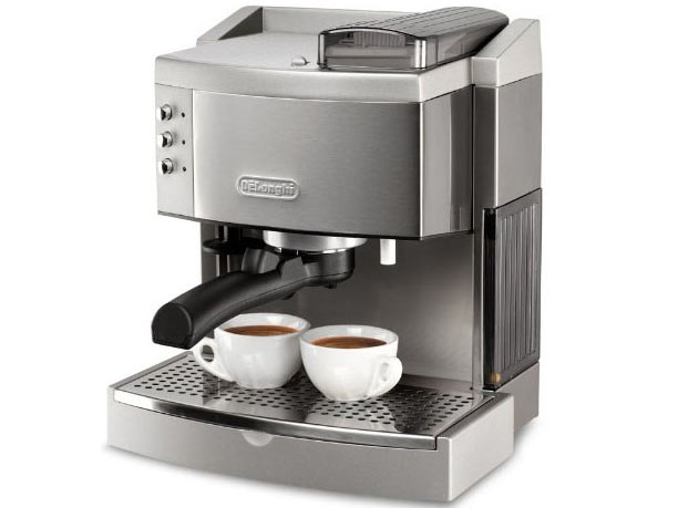 Espresso and Cappuccino Maker 220-240Volt, 50/60Hz Delonghi DEHEC750INT